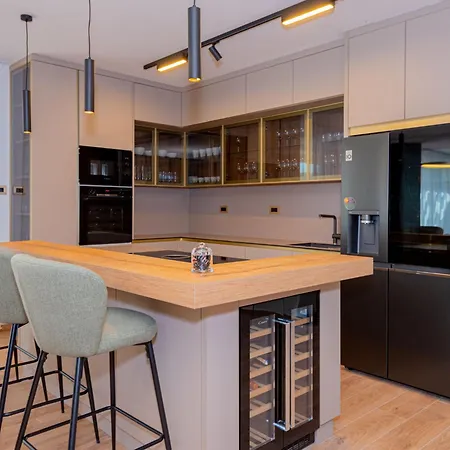 By Interhome Villa *