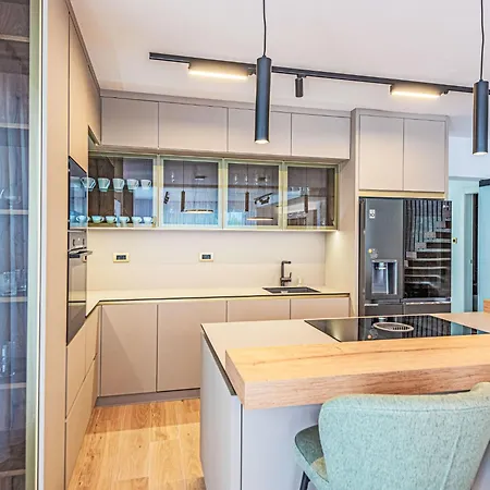 By Interhome *